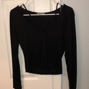 Fitted long sleeve crop top